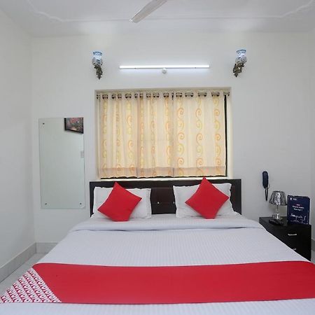 Oyo 18301 Hotel A-One Alwar Exterior photo