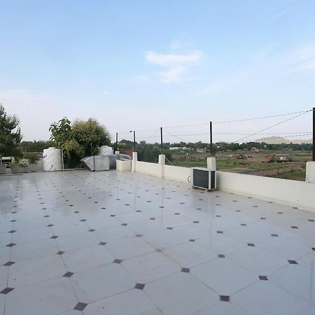 Oyo 18301 Hotel A-One Alwar Exterior photo