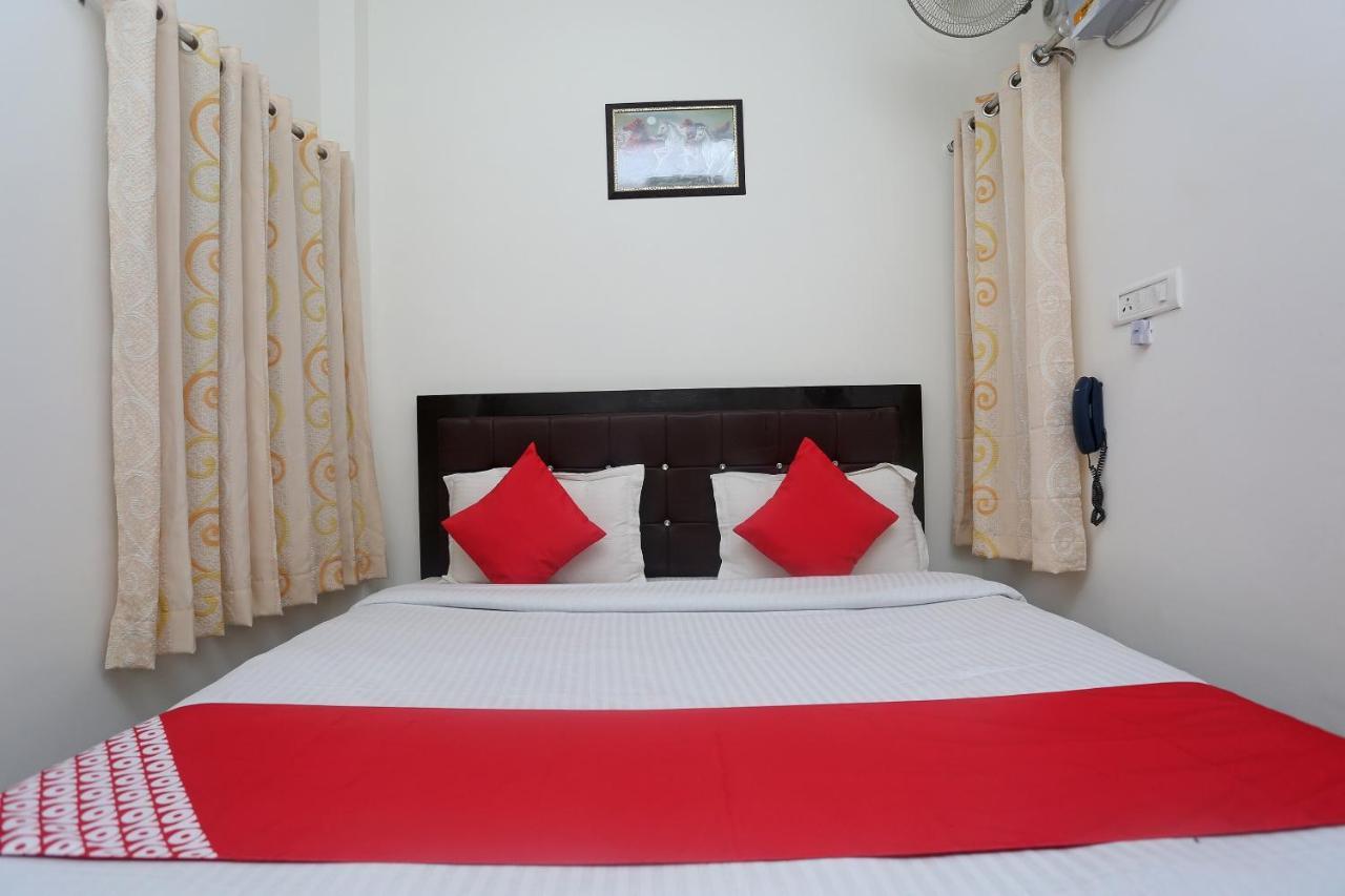 Oyo 18301 Hotel A-One Alwar Exterior photo